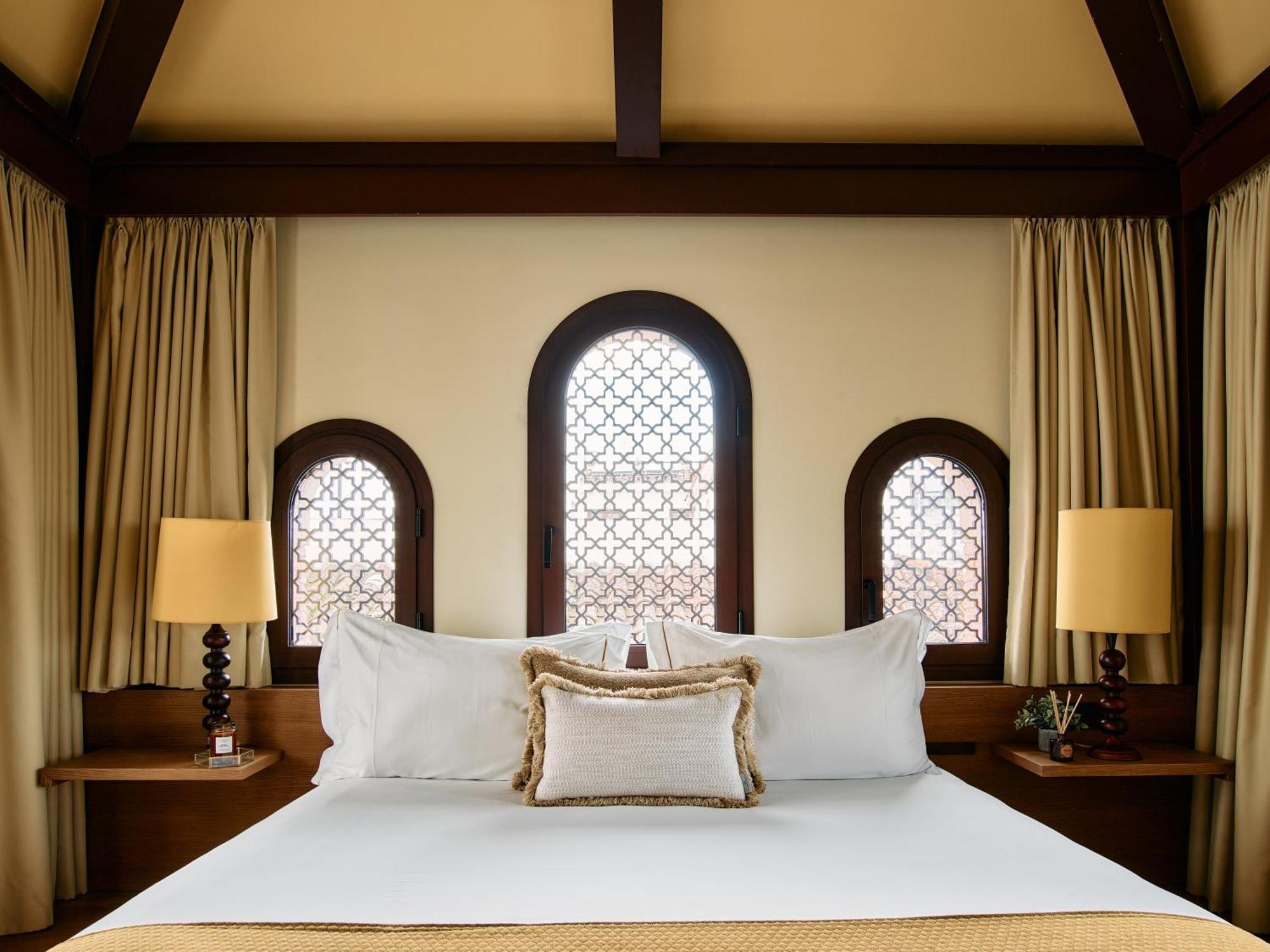 Hotel El Pilar Andalucia 埃斯特波纳 外观 照片